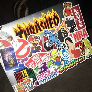 MacBook Pro 256 GB comes with box and everything.